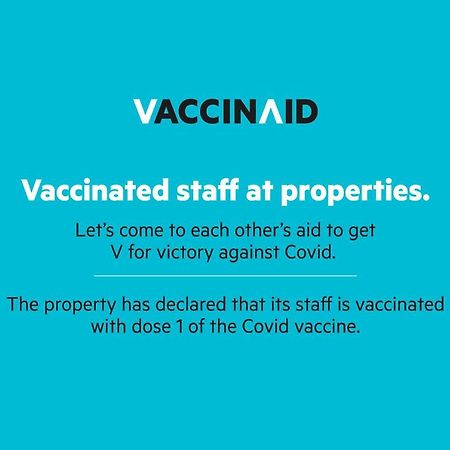 Vaccinated Staff- Oyo 45958 New Castle Inn Бхубанешвар Екстер'єр фото
